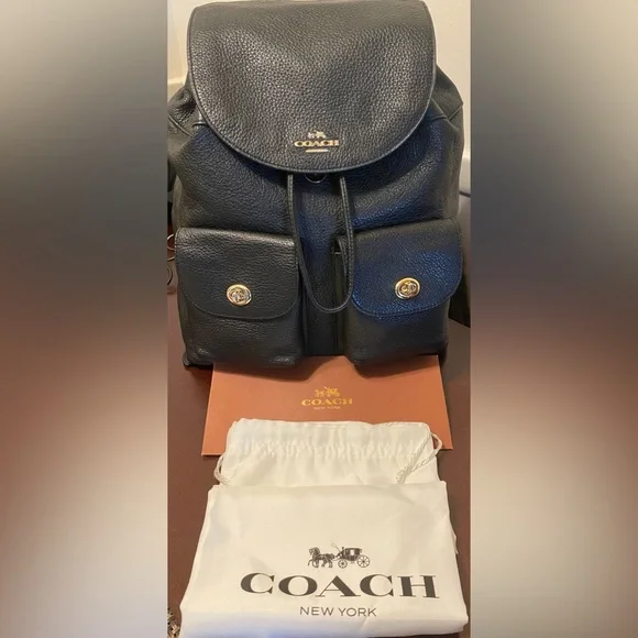 Coach C5672 Pennie Backpack 22 タグ付き COACH® Outlet | Pennie Backpack 22